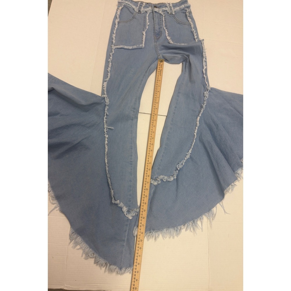Unbranded Ruffle Flare Jeans Womens 28 Light Blue Frayed Avant Garde Boho Chic - Picture 9 of 9